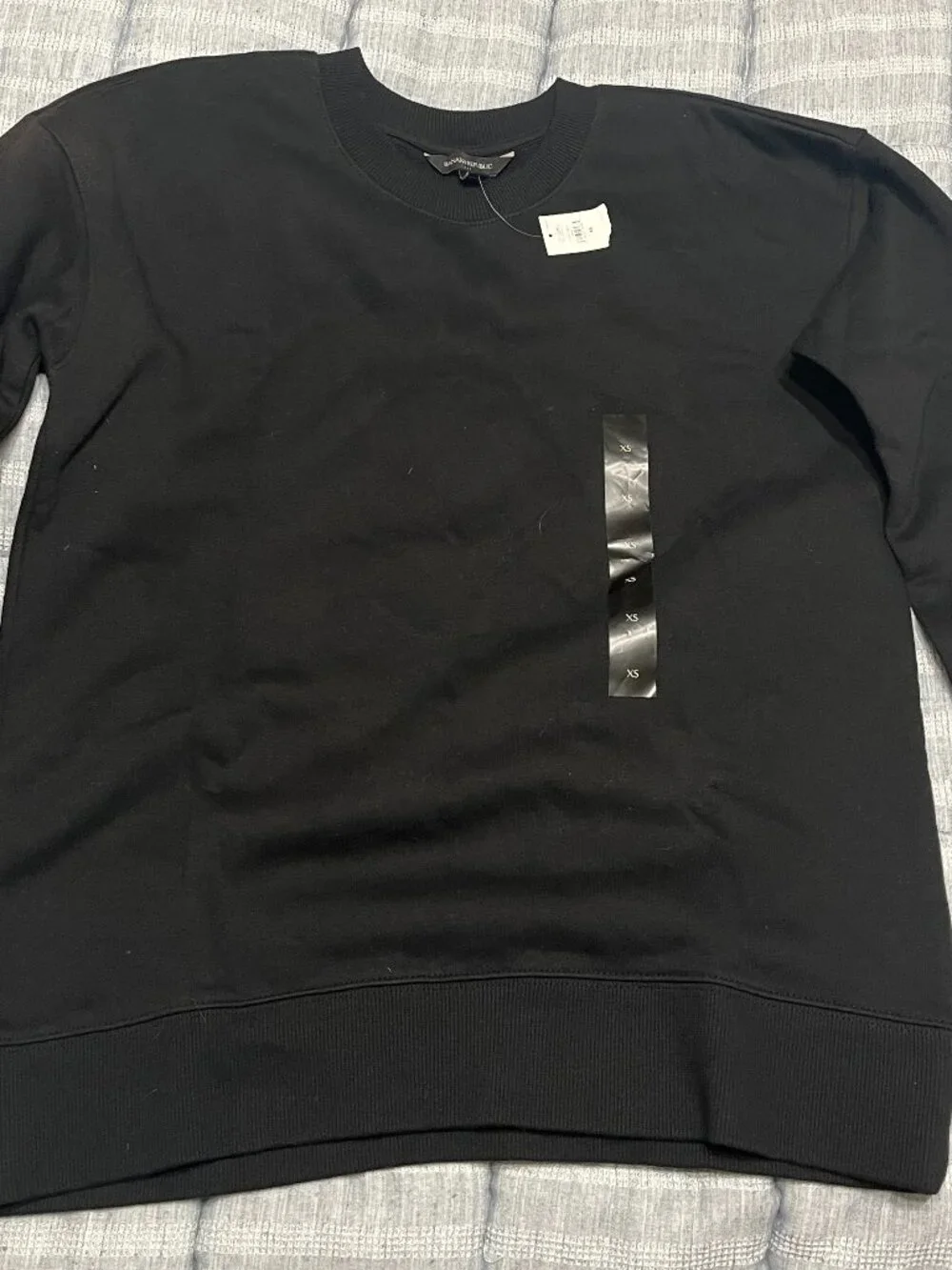 BANANA REPUBLIC Black Sweater Size XS NWT